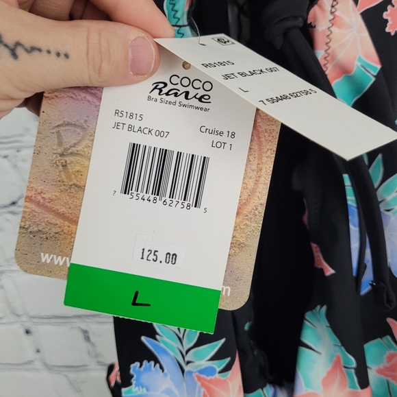 COCO RAVE | Bobbi Miami Spice floral print deep-V ruched scrunch ruffle swimsuit - Picture 5 of 7